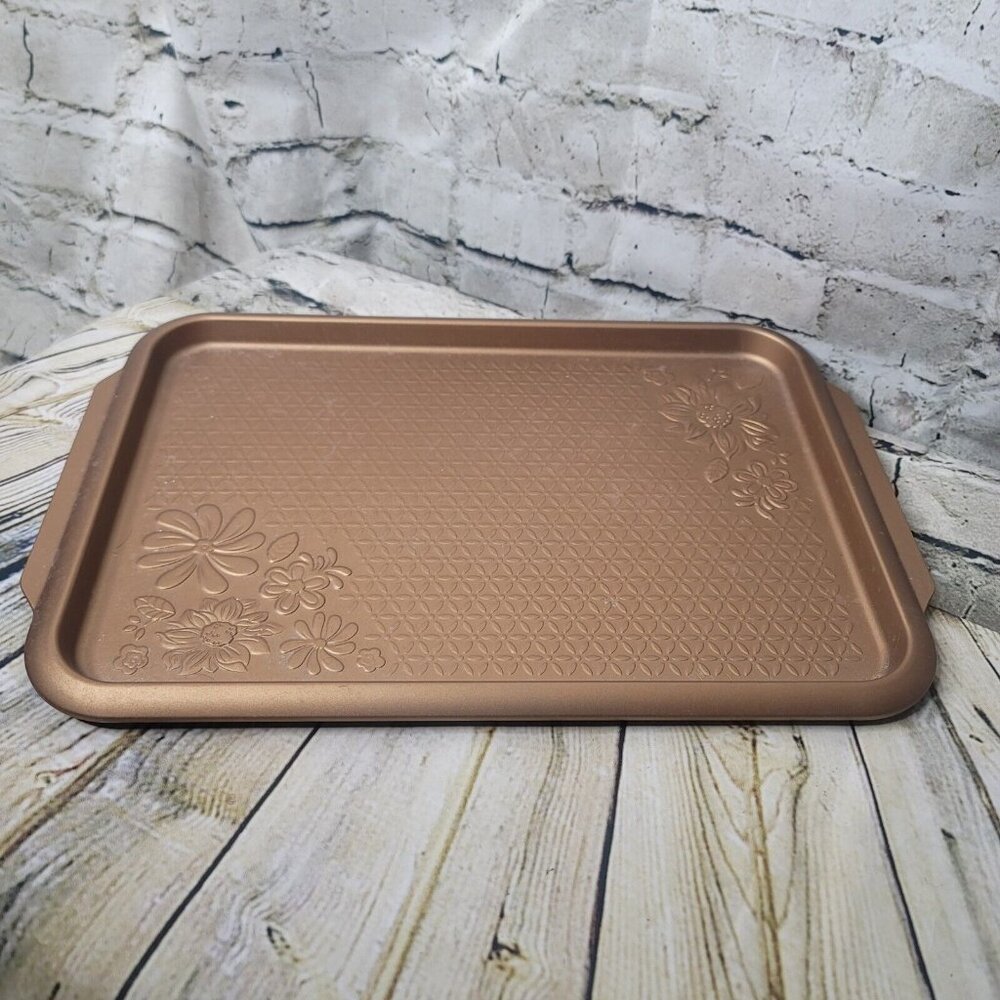 New Gibson Home Non-Stick 15” by 10” Copper Coated Flower Cookie Baking Sheet